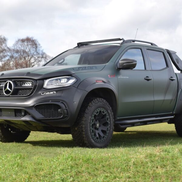 Σέτ τοποθέτησης οροφής για Mercedes X-Class με ράγες οροφής - Linear 36 Elite 29700 Lumens Lazerlamps