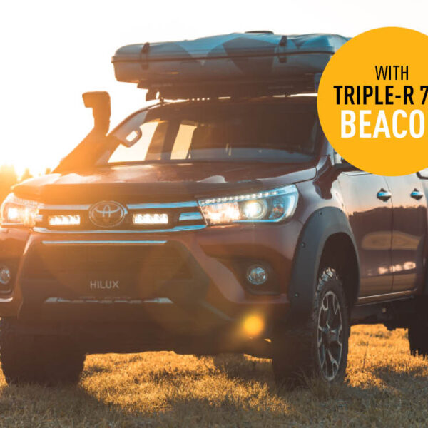 Σετ τοποθέτησης γρίλιας για Toyota Hilux (2017 - 2020) με Triple-R 750 BCN 10800 Lumens Lazerlamps
