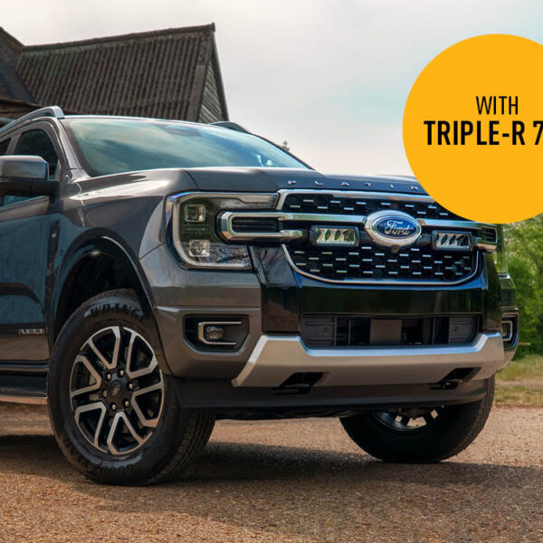 Σετ γρίλιας για Ford Ranger Platinum (2023+) με Triple-R 750 Std (Με Φώτα θέσης) 9240 Lumens Lazerlamps