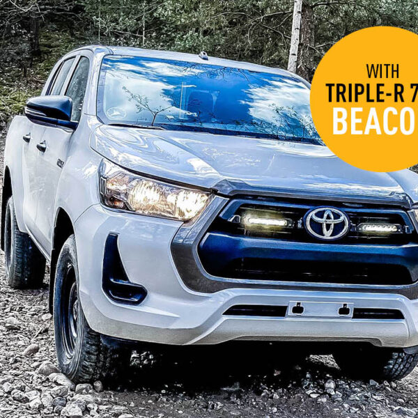 Σετ τοποθέτησης γρίλιας για Toyota Hilux (2021+) με Triple-R 750 BCN 10800 Lumens Lazerlamps