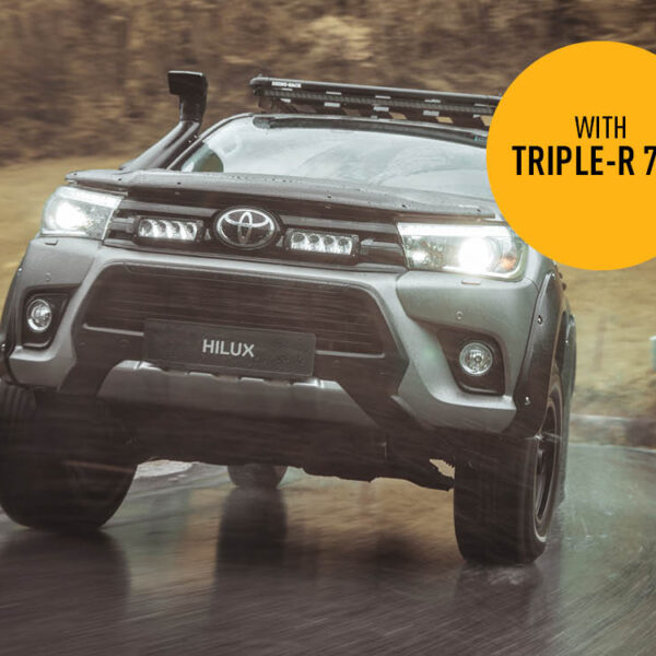 Σετ τοποθέτησης γρίλιας για Toyota Hilux (2017 - 2020) με Triple-R 750 Std 9240 Lumens Lazerlamps