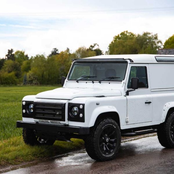 Σετ οροφής για Land Rover Defender (2018+) με Linear 48 18000 Lumens Lazerlamps