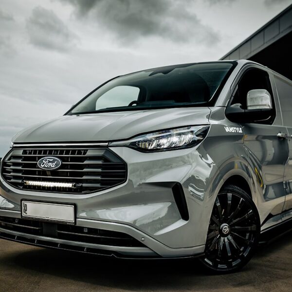 Σετ γρίλιας για Ford Transit Custom (2024+) Lazerlamps