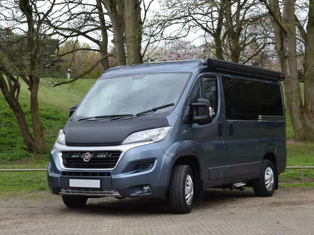 Σετ τοποθέτησης γρίλιας Fiat Ducato (2014-2021) με Triple-R 750 Std Με φώτα θέσης 9240 Lumens Lazerlamps - Image 6