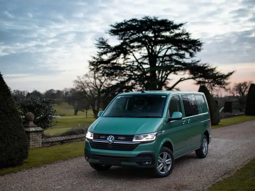 Σέτ γρίλιας για VW Transporter T6.1 (2019+) με Triple-R 750 (Με Φώτα θέσης και Φάρο) 10800 Lumens Lazerlamps - Image 9