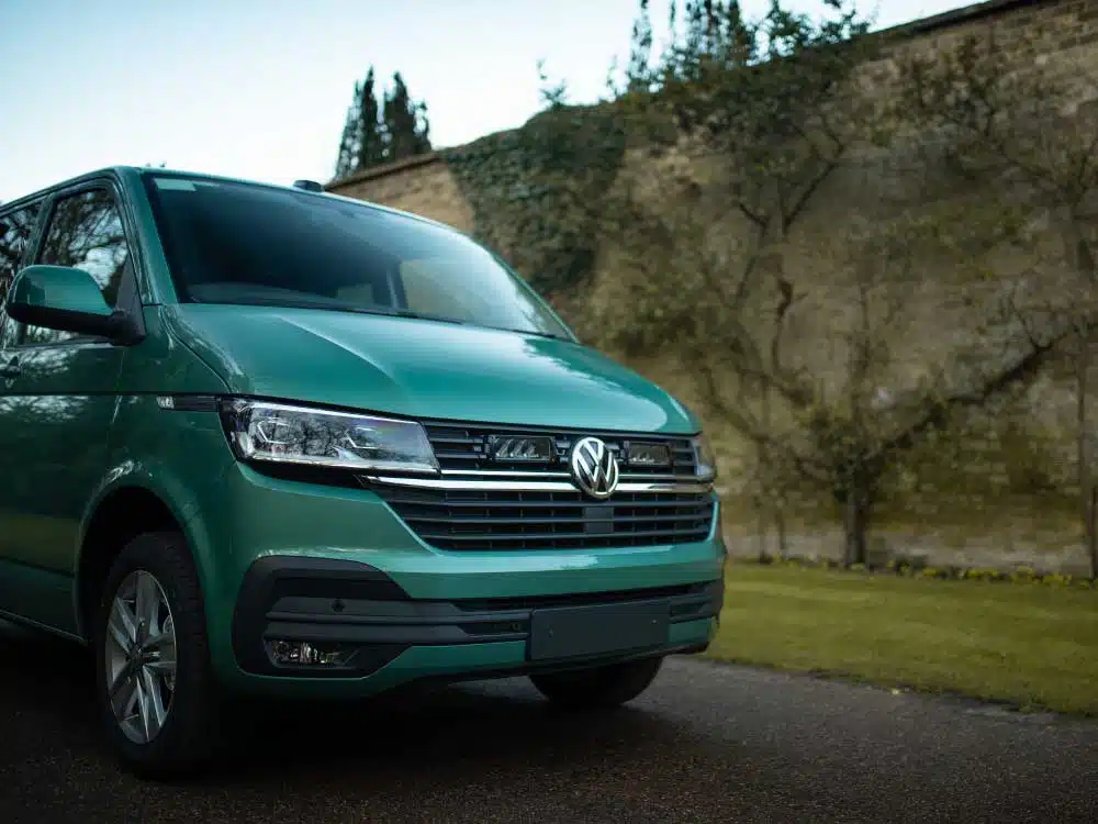 Σέτ γρίλιας για VW Transporter T6.1 (2019+) με Triple-R 750 (Με Φώτα θέσης και Φάρο) 10800 Lumens Lazerlamps - Image 11
