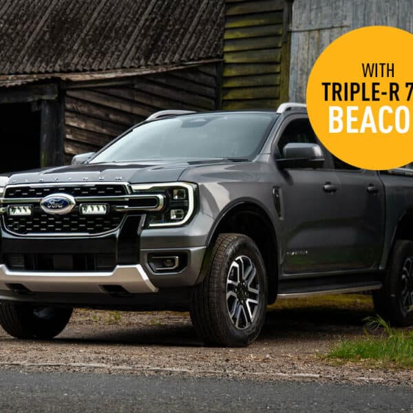 Σετ γρίλιας για Ford Ranger Platinum (2023+) με Triple-R 750 (Με Φώτα θέσης και Φάρο) 10800 Lumens Lazerlamps