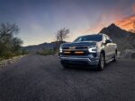 Σετ Γρίλιας για Chevrolet Silverado 1500 LT (2022-2024) με Triple-R 1000 Lazerlamps