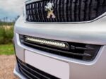 Σετ γρίλιας για Peugeot Expert (2016-2023) με Linear 18 Elite 13500 Lumens Lazerlamps - Image 2