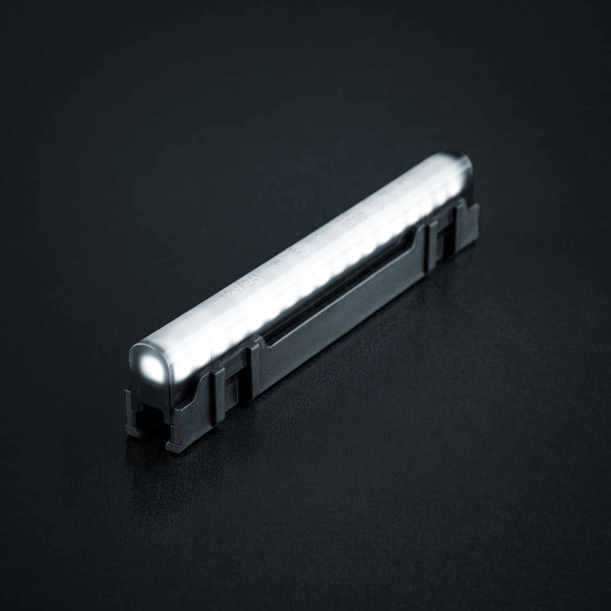 Πλαϊνό Φως Σήμανσης Freedom Dark Line Λευκό Μεσαίο 125mm - Image 1