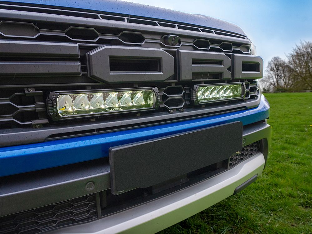 Σετ γρίλιας για Ford Ranger Raptor (2023+) με Triple-R 850 Με Φάρο 13860 Lumens - Lazerlamps - Image 4