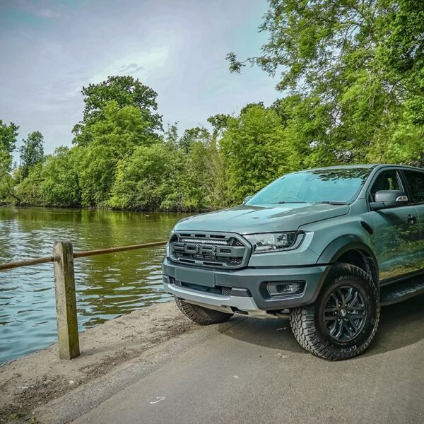 Σέτ γρίλιας για Ford Ranger Raptor (2018-2022) – Linear 24 Elite 18000 Lumens - Lazerlamps