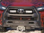 Σετ τοποθέτησης γρίλιας για Toyota Hilux Invincible X (2021+) με Triple-R 750 - Lazerlamps - Image 2