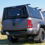 Κουβούκλιο Adventure για VW Amarok 2010+ Διπλοκάμπινο, Μαύρο με Καρό Λαμαρίνα Alu-Cab - Image 2