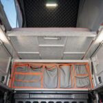 Κουβούκλιο Camper για Toyota Hilux Revo 2016+ Μισοκάμπινο, Μαύρο Alu-Cab - Image 10